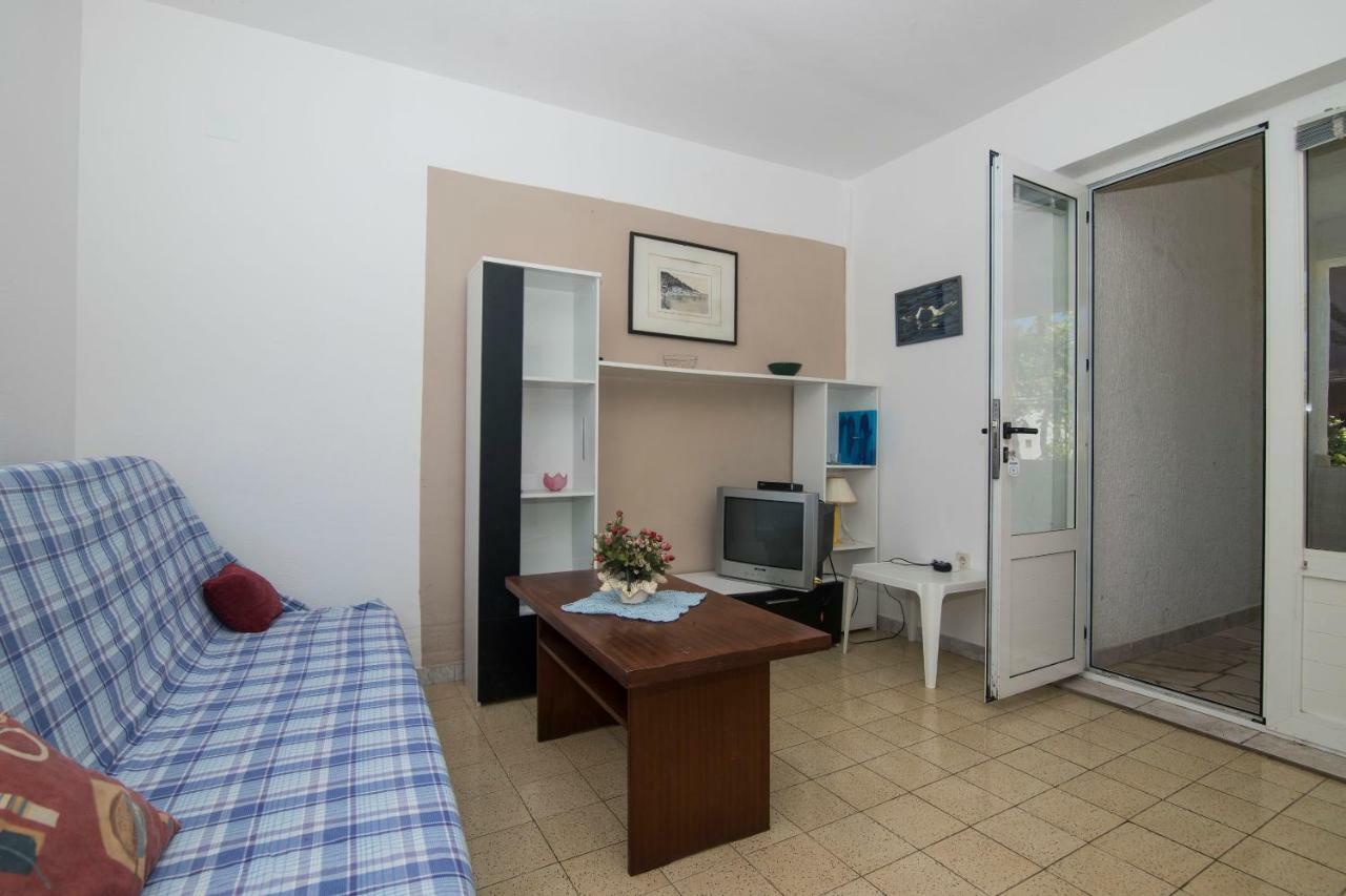 Apartments Tonin Ivan Dolac Exterior photo
